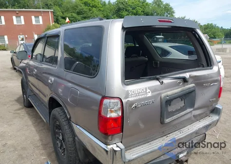 2001 Toyota 4Runner Sr5 V6 from USA, damaged, VIN JT3HN86R710325937